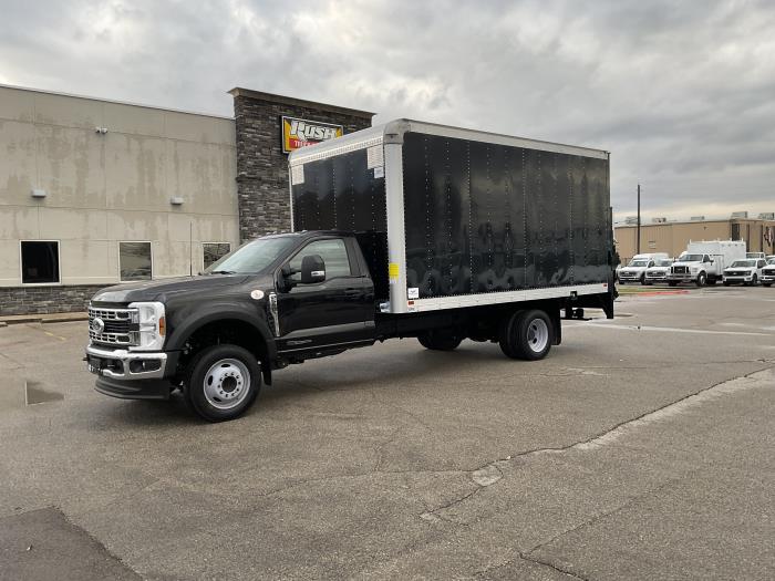 2024 Ford F-550-2