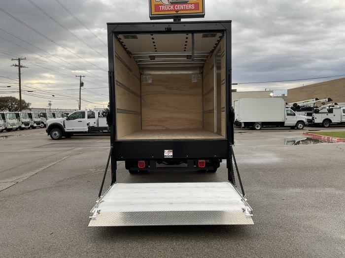 2024 Ford F-550-8