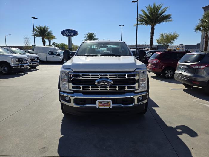 2024 Ford F-550-2