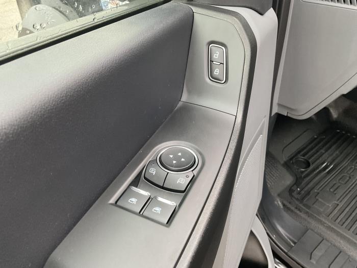 2024 Ford F-550-11