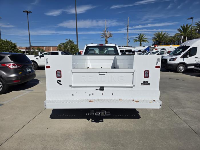 2024 Ford F-550-6