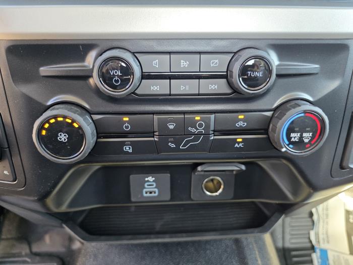 2024 Ford F-550-19