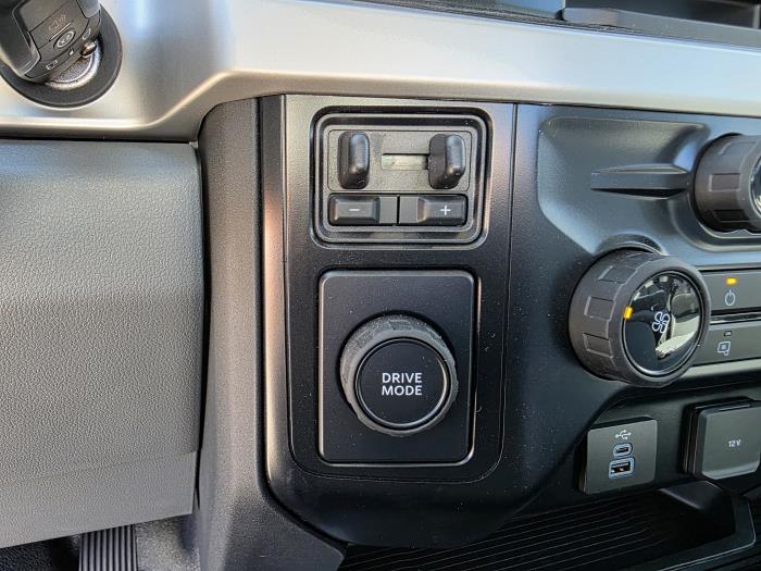 2024 Ford F-550-22