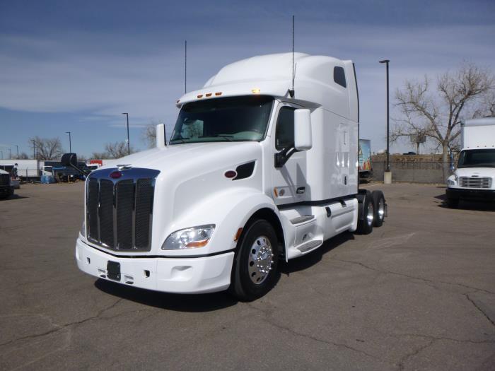 2022 Peterbilt 579-1