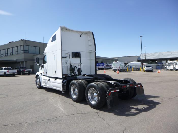 2022 Peterbilt 579-5
