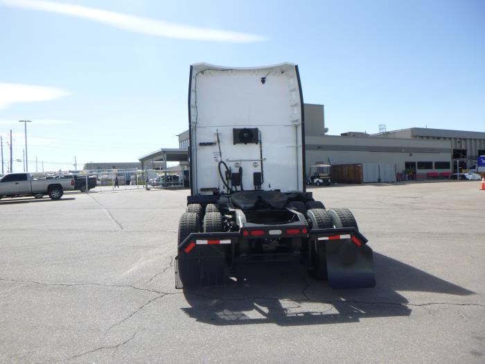 2022 Peterbilt 579-6