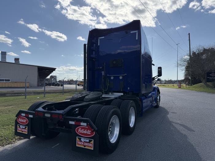 2022 Peterbilt 579-7