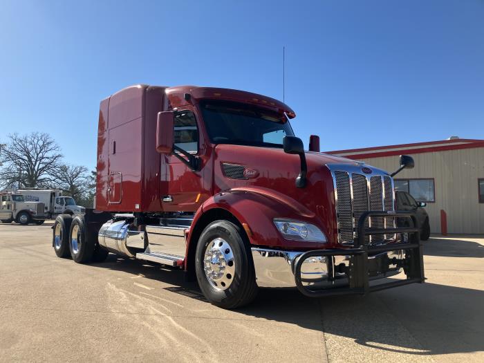 2022 Peterbilt 579-3