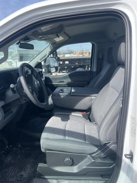 2024 Ford F-450-12