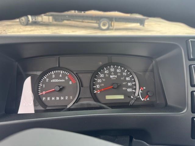 2024 Isuzu NPR-HD-8