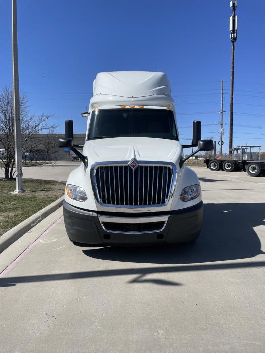 2020 International LT625-1