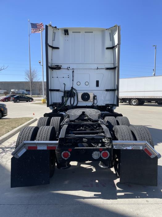 2020 International LT625-4