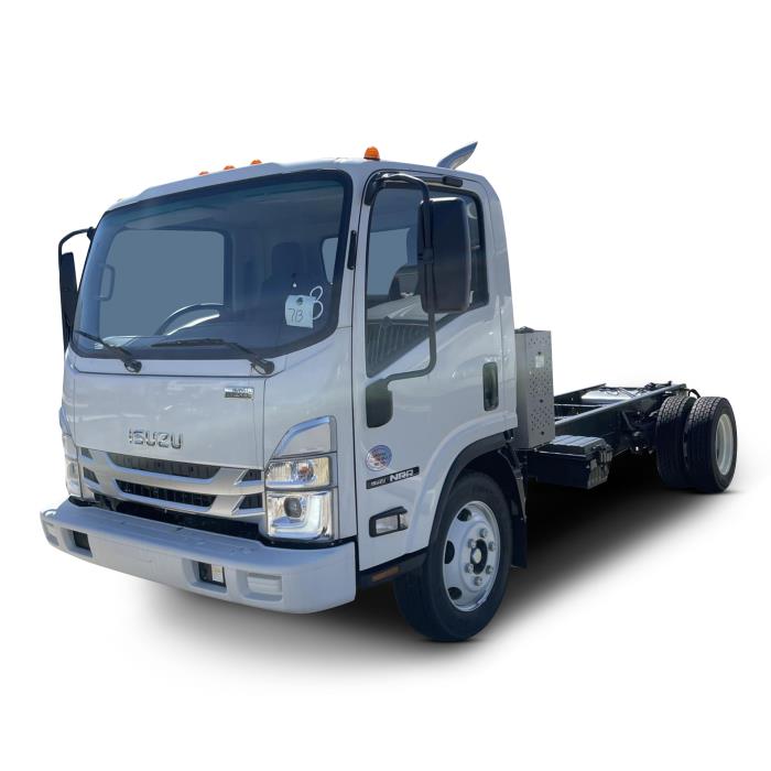 2024 Isuzu NRR-0