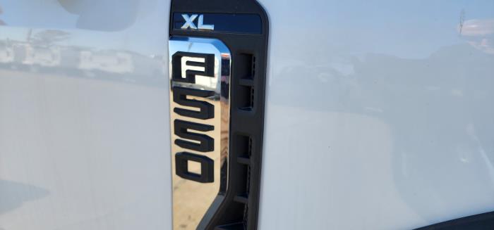2024 Ford F-550-8