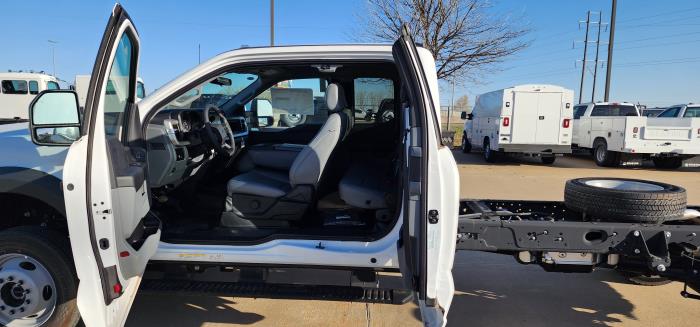 2024 Ford F-550-10