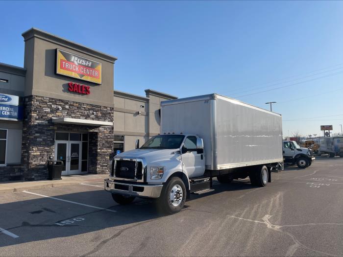 2025 Ford F-750-2
