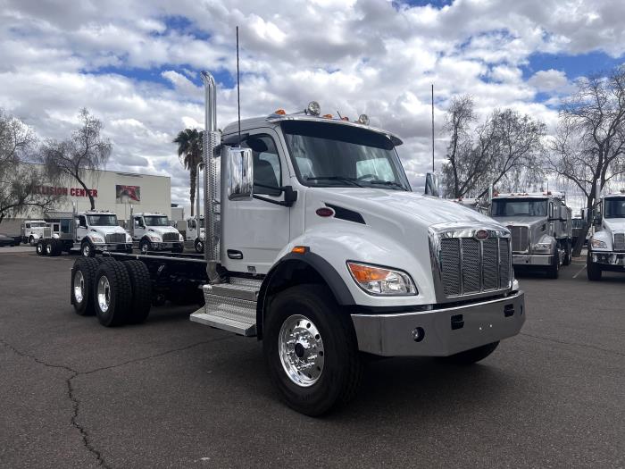 2026 Peterbilt 548-8