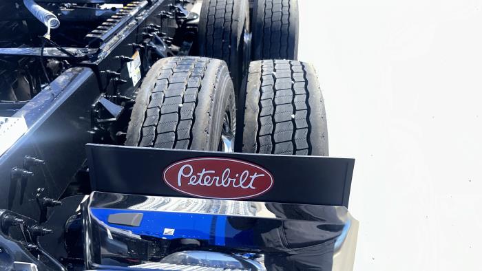 2026 Peterbilt 589-11