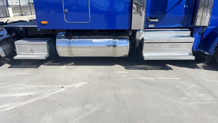 2026 Peterbilt 589-20