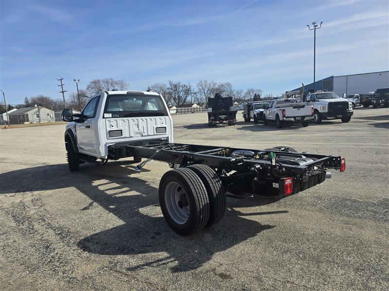 2025 Ford F-550 Regular Cab DRW 4x2 Cab Chassis for sale #1878687 - photo 2