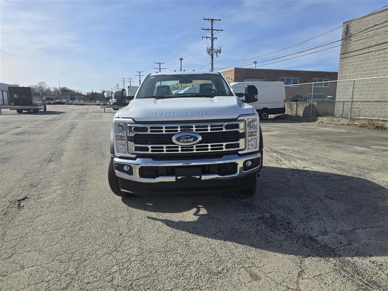 2025 Ford F-550 Regular Cab DRW 4x2 Cab Chassis for sale #1878687 - photo 9