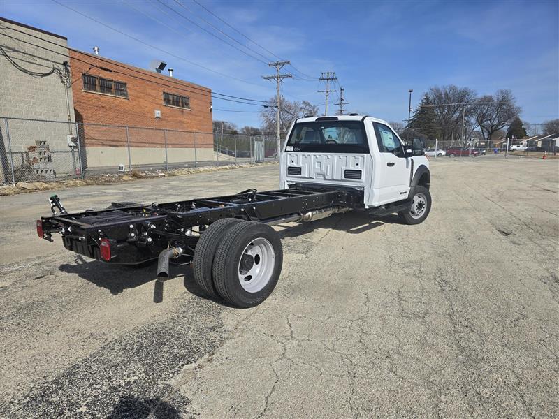 2025 Ford F-550 Regular Cab DRW 4x2 Cab Chassis for sale #1878687 - photo 7
