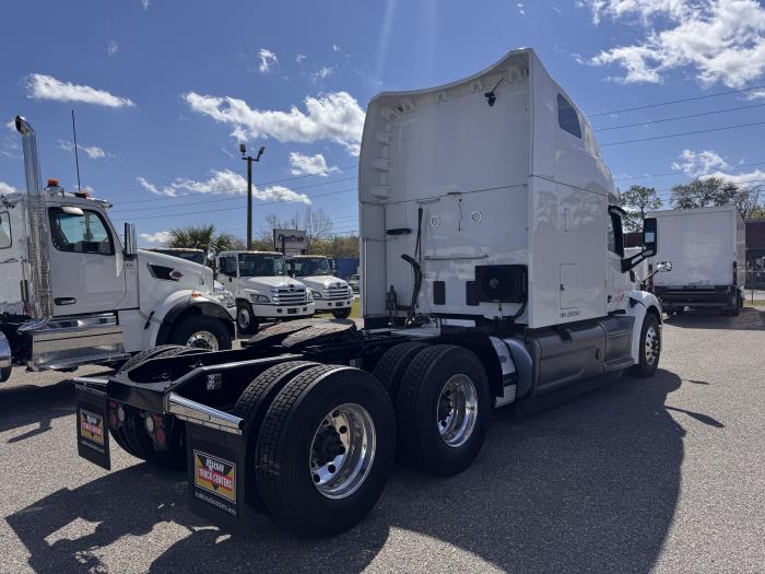 2020 Peterbilt 579-5