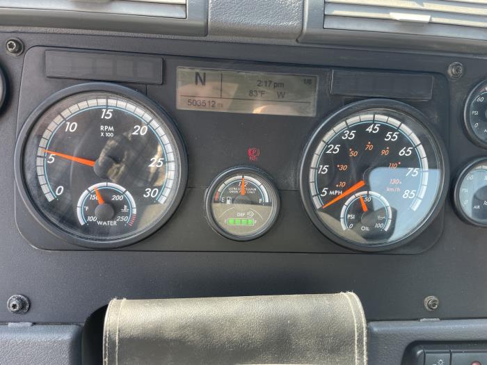 2017 Freightliner Cascadia-18