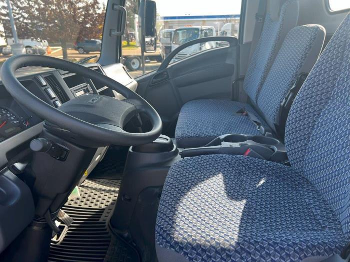 2025 Isuzu NPR-HD-1