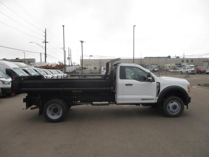 2024 Ford F-550-7