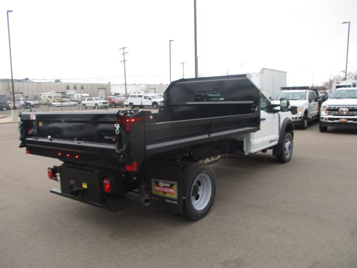 2024 Ford F-550-8