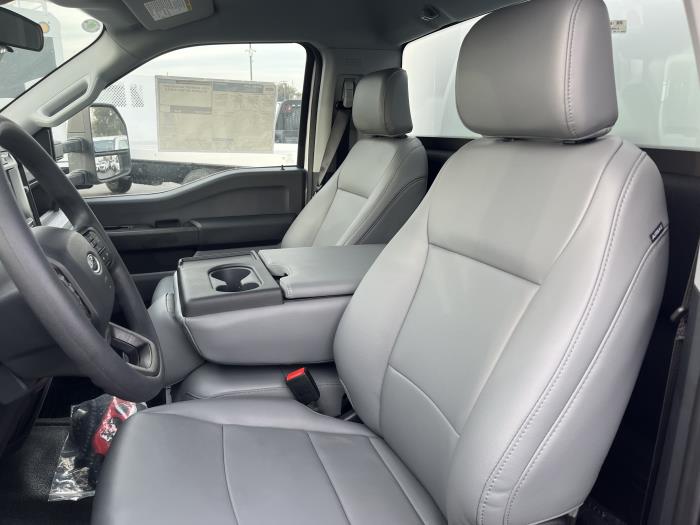 2024 Ford F-550-8