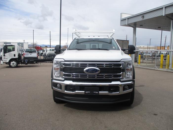2025 Ford F-550-1