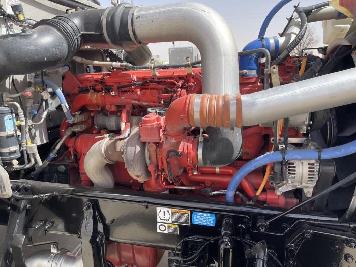 2024 Peterbilt 389-31