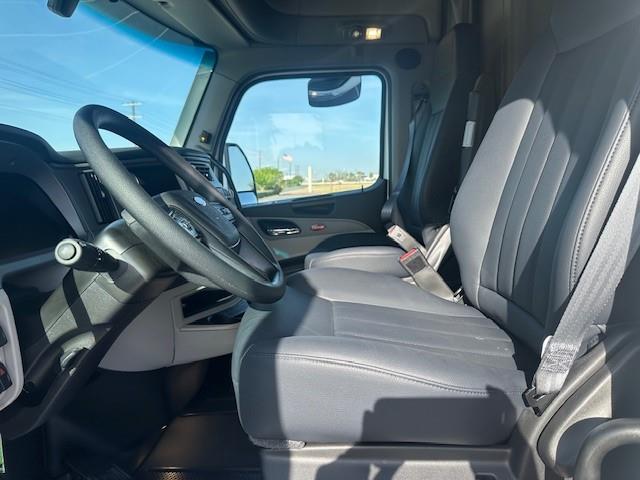 2025 Peterbilt 579-10