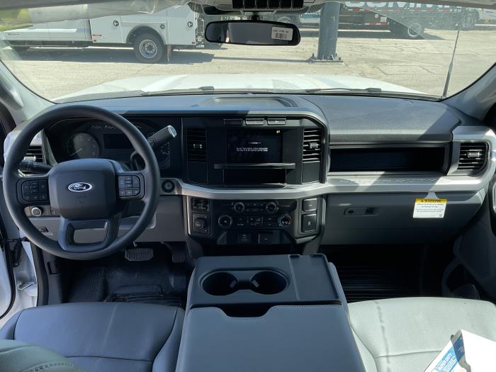2024 Ford F-350-19
