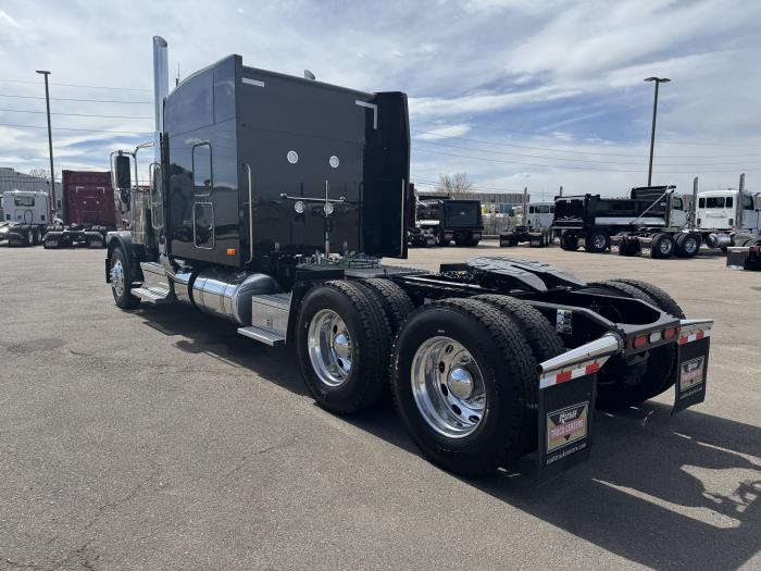 2025 Peterbilt 589-4