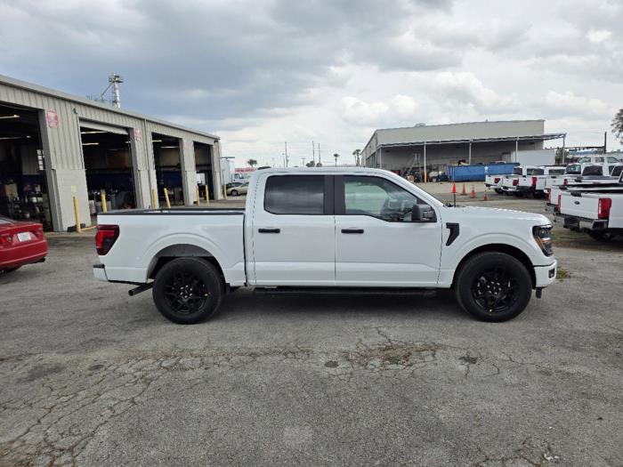 2025 Ford F-150-4