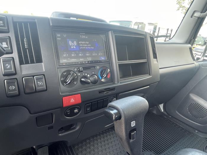 2024 Isuzu NRR-15