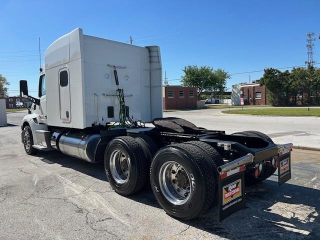 2021 Peterbilt 579-6