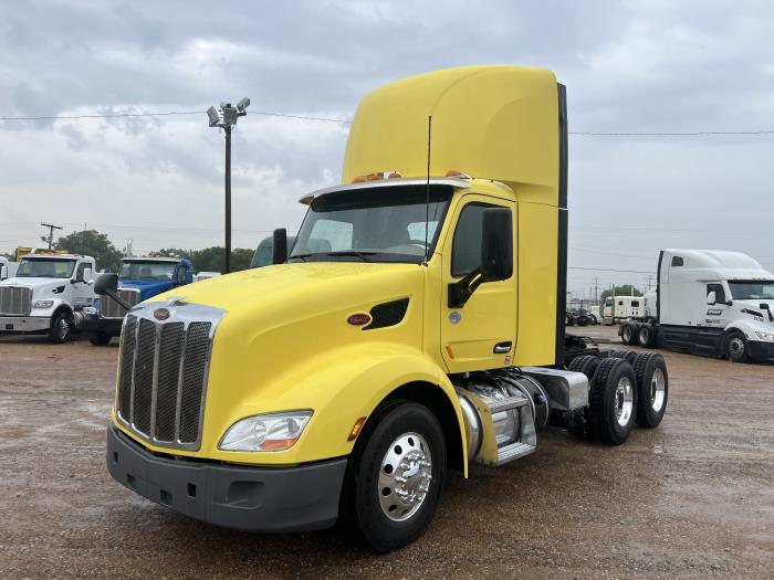 2021 Peterbilt 579-6