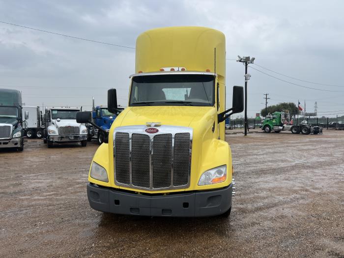 2021 Peterbilt 579-9