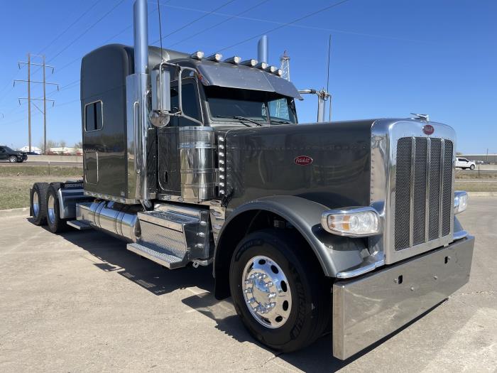 2024 Peterbilt 389-3