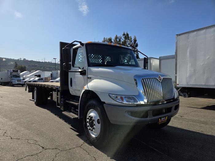 2020 International MV607-8