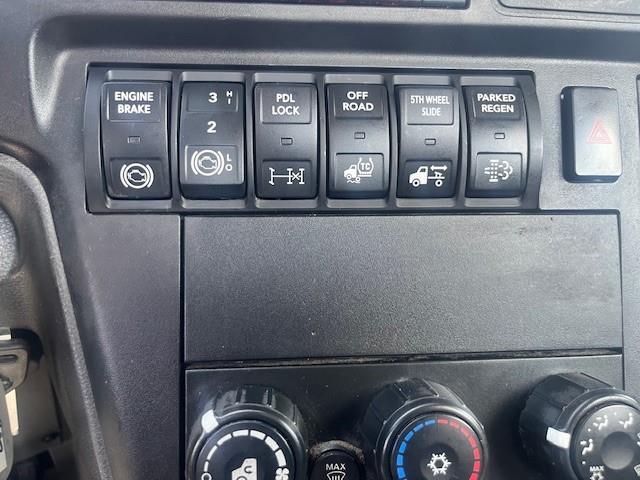 2019 International LT625-16