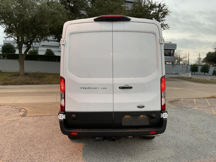 2024 Ford Transit-250-7