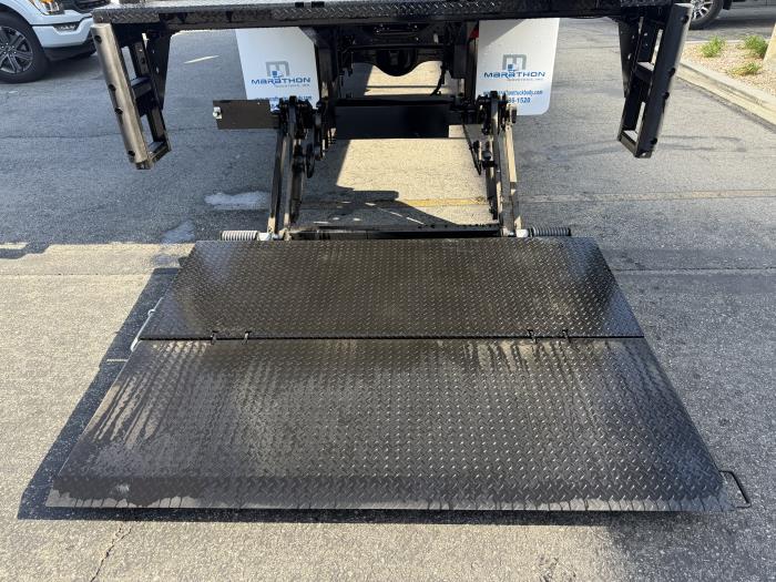 2026 Ford F-650-8