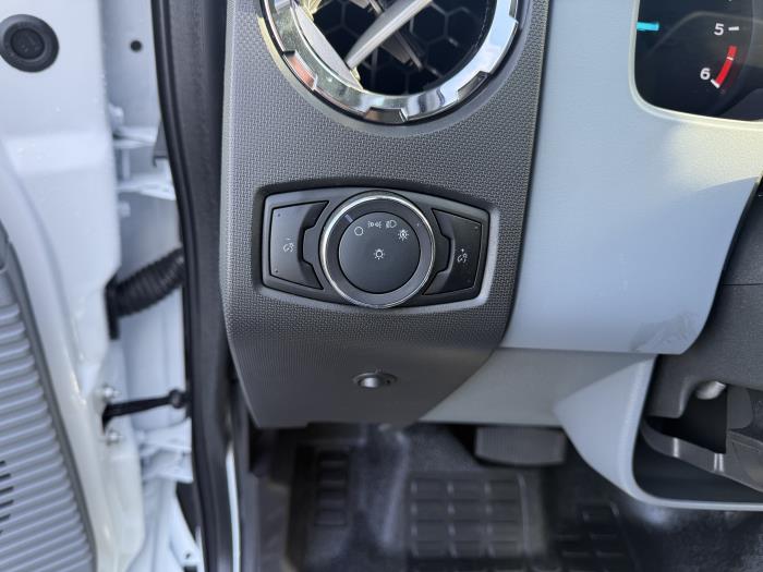 2026 Ford F-650-23