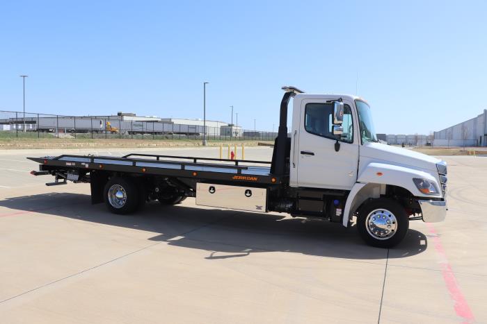 2025 Hino L6-10