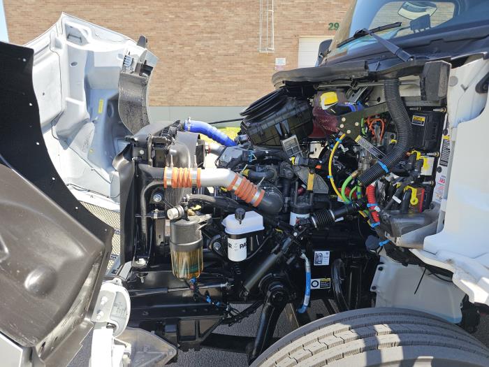2025 Peterbilt 536-10